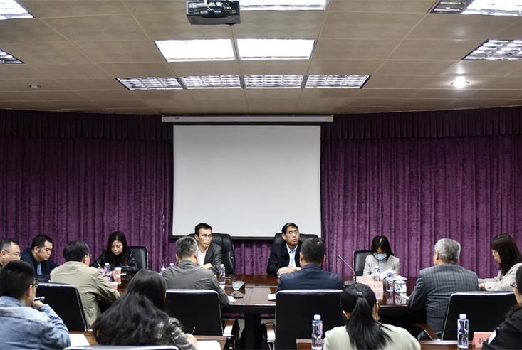 海峡出版发行集团党委委员、纪委书记、监察专员孙强到印务集团开展制度建设及执行情况专题调研